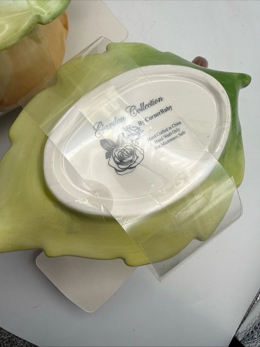 2 Corner Ruby Garden Collection Yellow Pansy Flower Cup & Leaf Saucer Bee Spoon